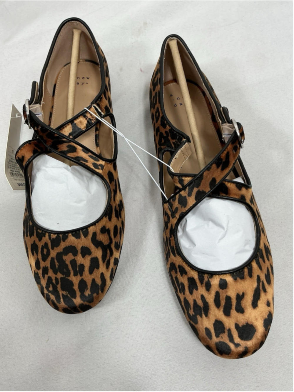 Womans New In Box A New Day Tamsin Leopard Print Mary Jane Flats 10